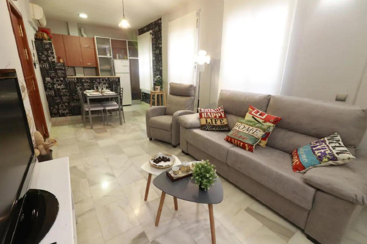 Apartamento Cristo De Burgos - Kainga Homes Sevilla Bagian luar foto